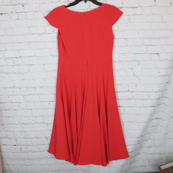 Gal Meets Glam Short Sleeve Fit & Flare Dress 4 - Picture 6 of 9